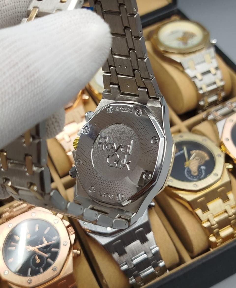 AUDEMARS PIGUET (Golden + White)